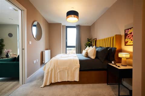 REF - 08-E105 - 1 of 1