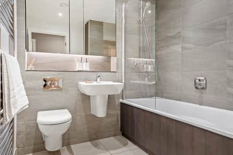 Farrier, Manchester, M5 4UY - 1 of 14