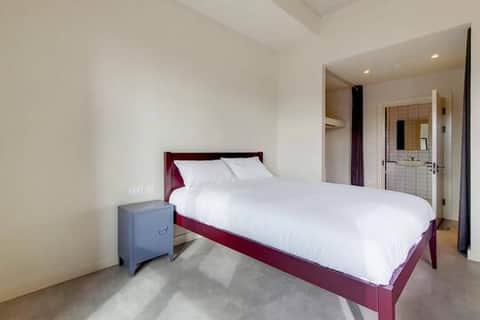 502 The Robinson West - 1 of 1